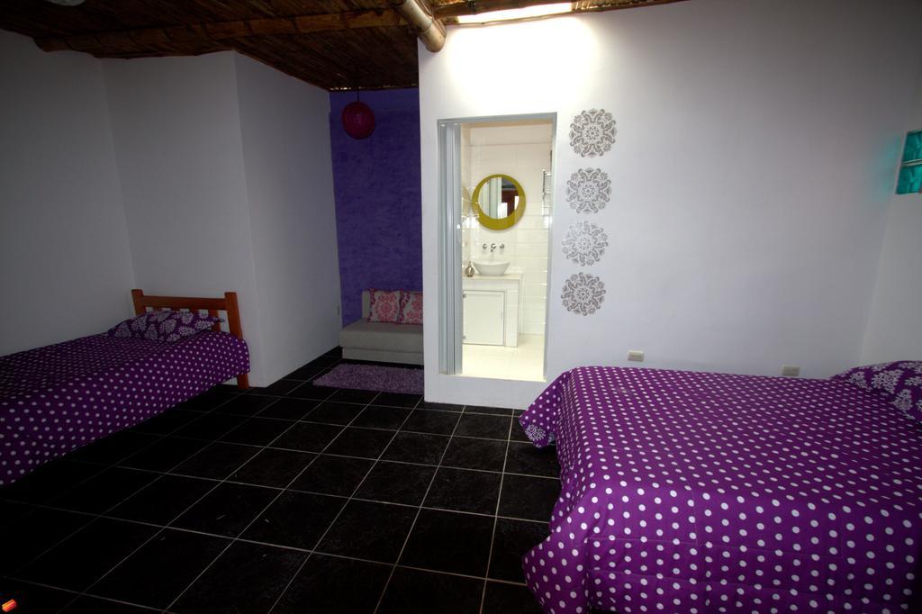 Hotel Zurisadai Puerto Ayora  Exteriér fotografie